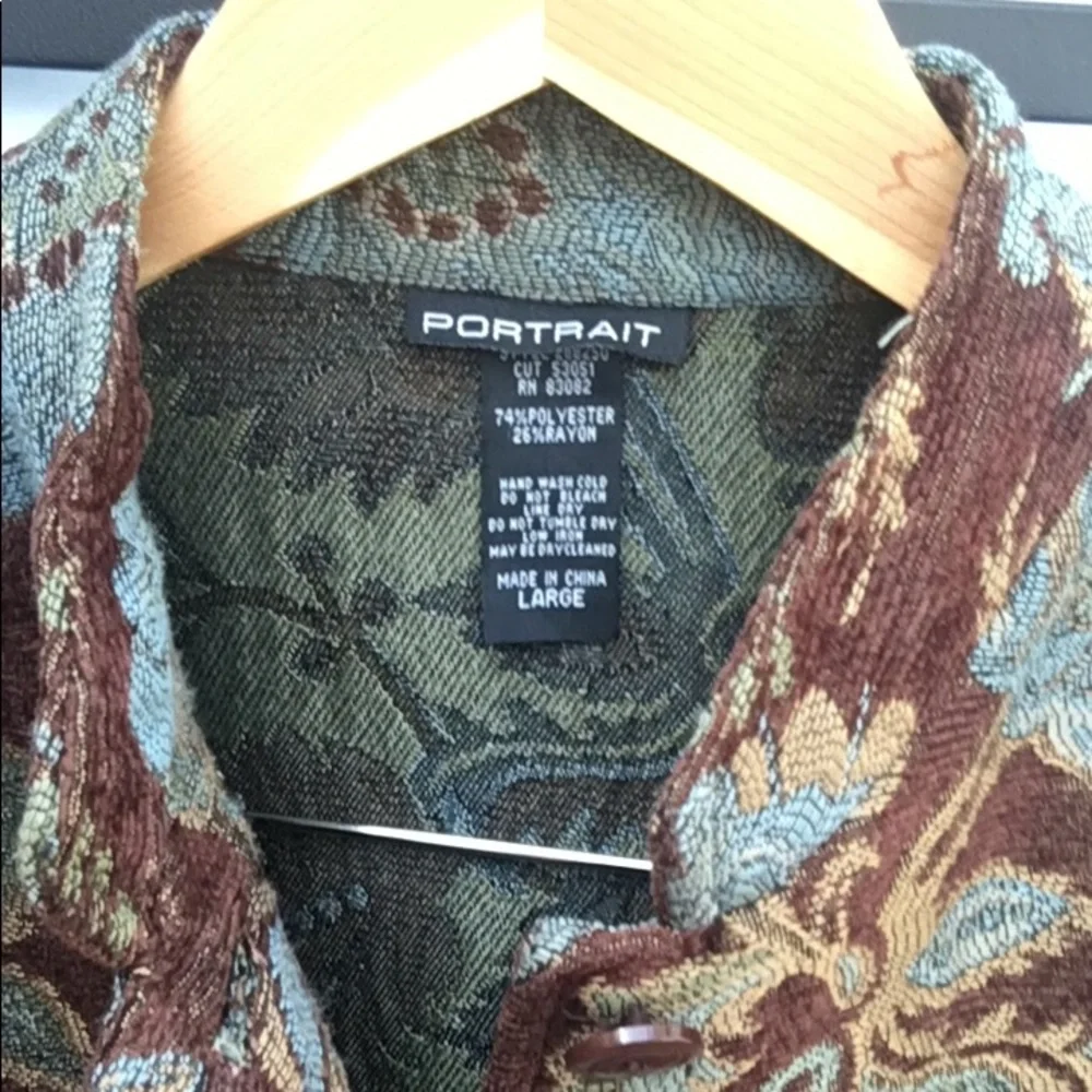 Women’s Vintage Structured Tapestry Jacket - Picture 8 of 9